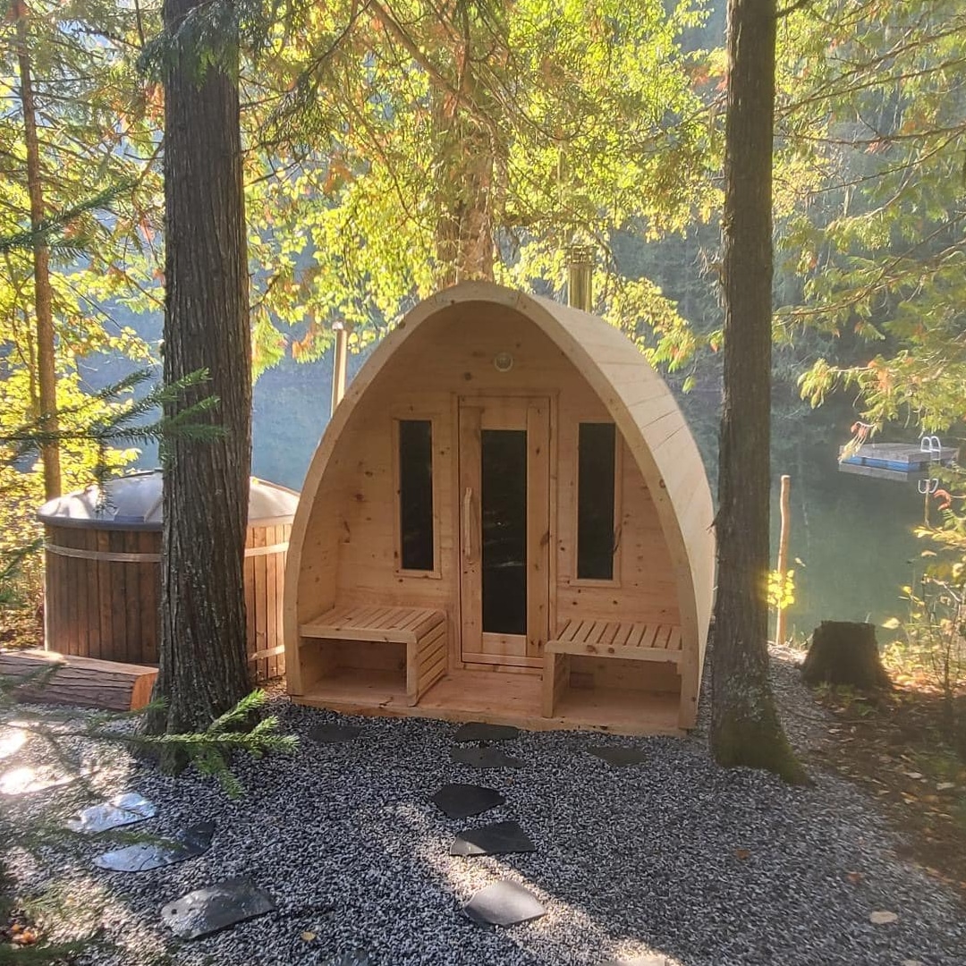 Cozy Cabins - Cabin Rentals BC - Lakefront Private Resort - Echo Lake - HP Box - Sauna - 004